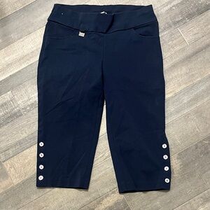 Elegant Navy Women's Capris with Button Accents